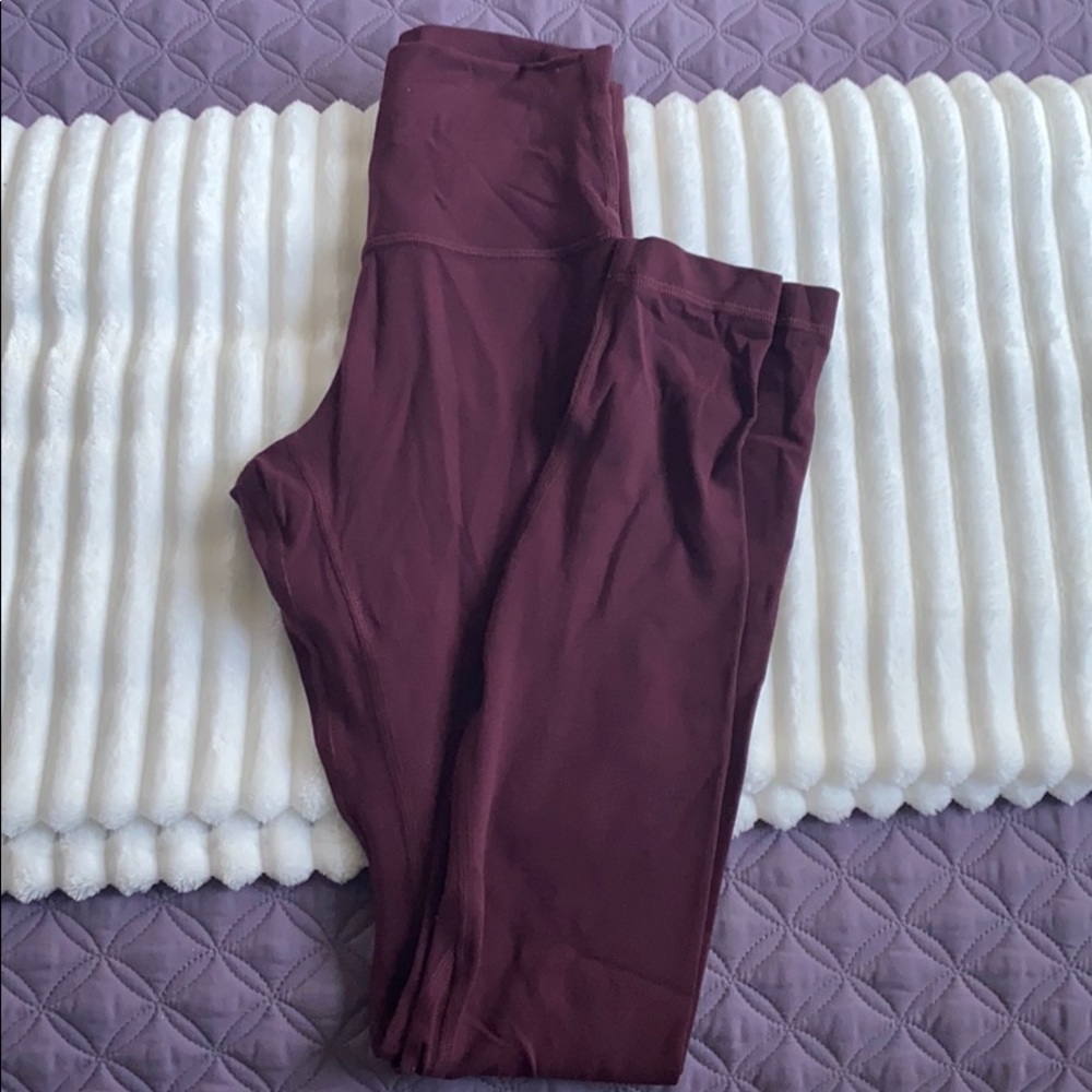 LULULEMON MAROON ALIGN LEGGINGS